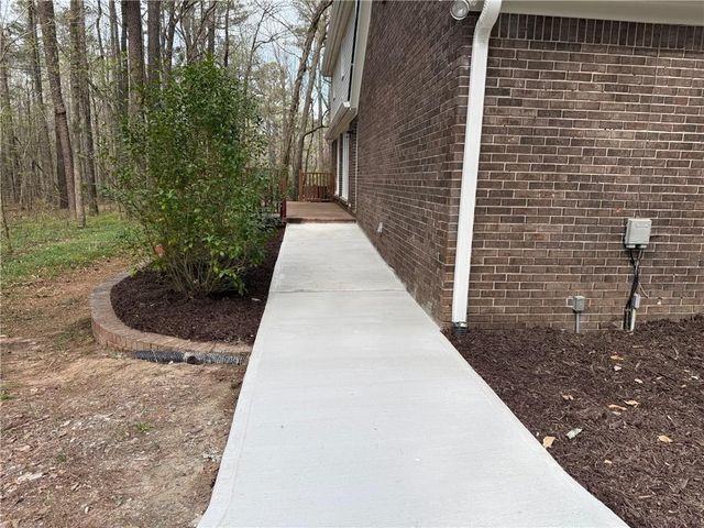 185 Melanie Lane, Fayetteville, GA 30214