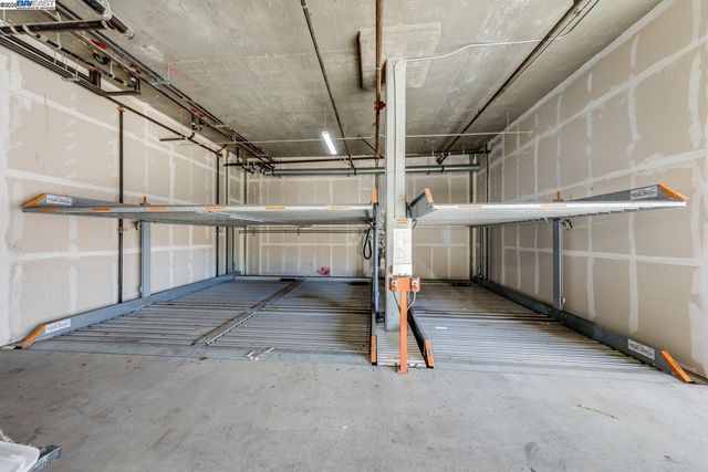 520 El Camino Real 201, San Carlos, CA 94070