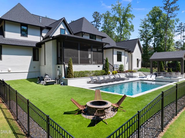 7233 Summer Tanager Trail, Raleigh, NC 27614