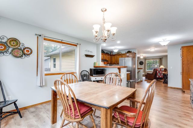 113 N Queen Ave, Maize, KS 67101