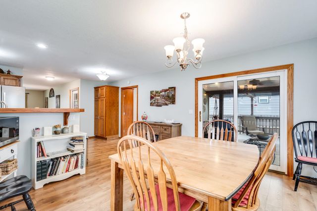 113 N Queen Ave, Maize, KS 67101