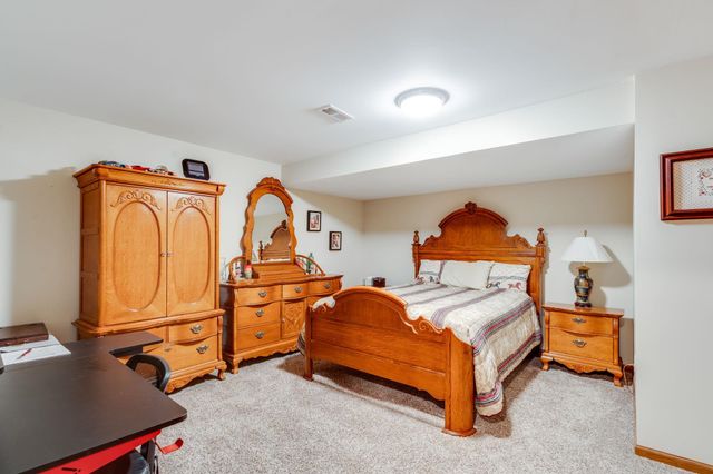 113 N Queen Ave, Maize, KS 67101