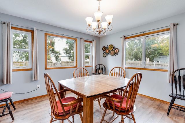 113 N Queen Ave, Maize, KS 67101