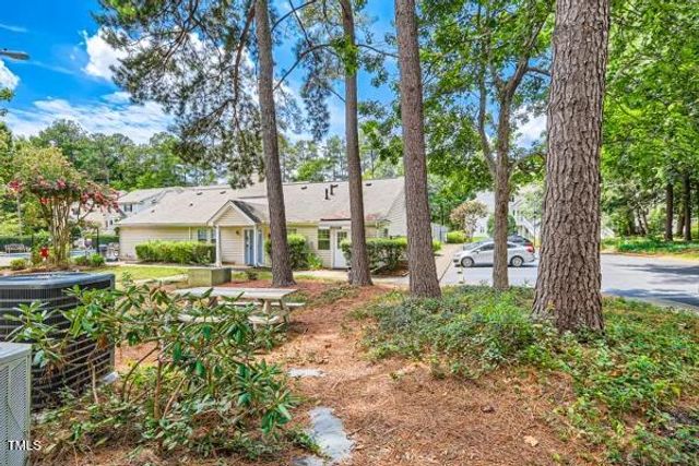 119 Schultz Street, Chapel Hill, NC 27514
