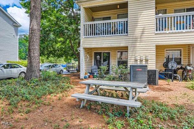 119 Schultz Street, Chapel Hill, NC 27514