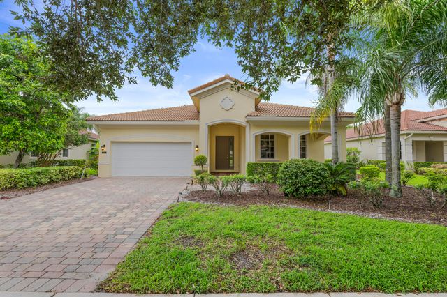 6752 OSAGE Circle, Greenacres, FL 33413