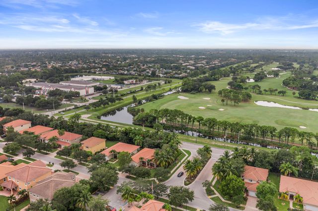 6752 OSAGE Circle, Greenacres, FL 33413