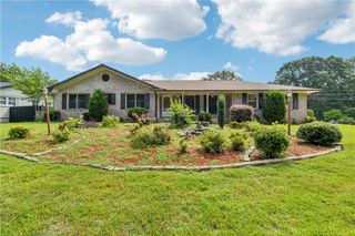2676 Abington Drive, Snellville, GA 30078