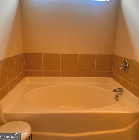 2487 Ash Rose Drive, Jonesboro, GA 30236