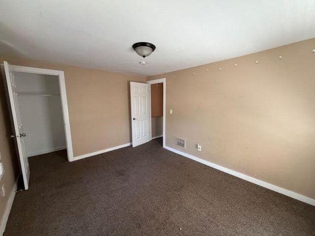 8878 Evergreen Avenue, Detroit, MI 48228