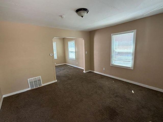 8878 Evergreen Avenue, Detroit, MI 48228