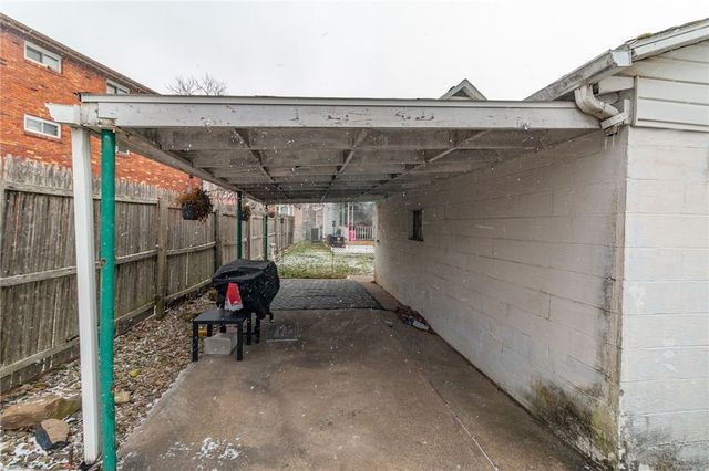 641 W Newton St, City Of Greensburg, PA 15601