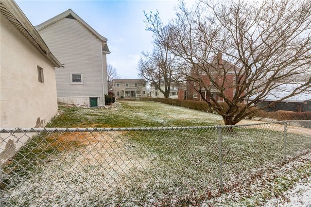 641 W Newton St, City Of Greensburg, PA 15601