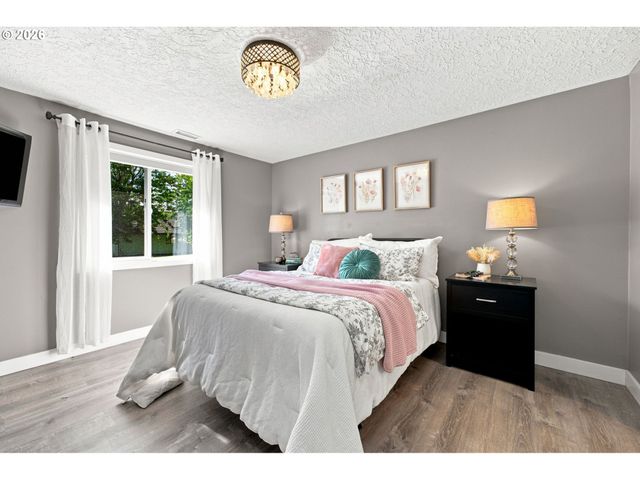 13410 Nw INDIAN SPRING Dr, Vancouver, WA 98685