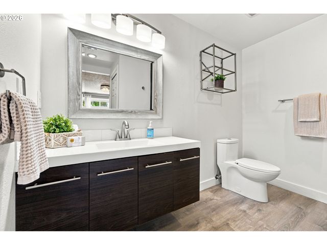 13410 Nw INDIAN SPRING Dr, Vancouver, WA 98685