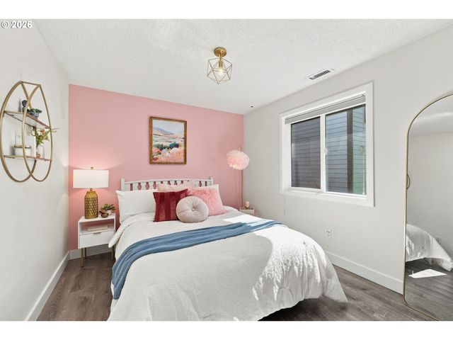 13410 Nw INDIAN SPRING Dr, Vancouver, WA 98685