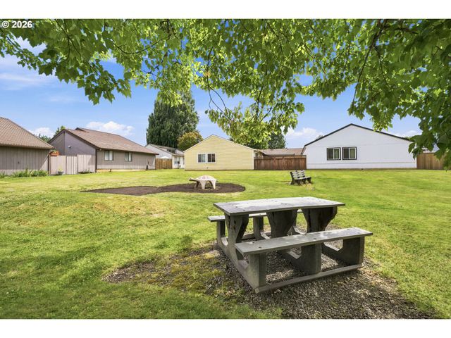 13410 Nw INDIAN SPRING Dr, Vancouver, WA 98685