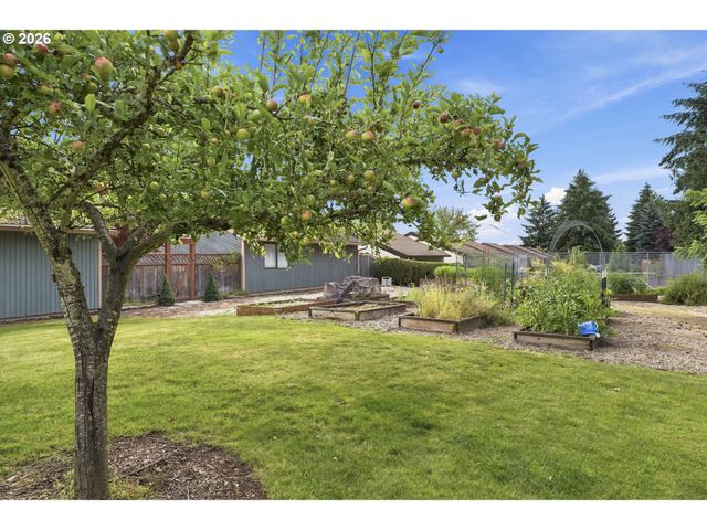 13410 Nw INDIAN SPRING Dr, Vancouver, WA 98685