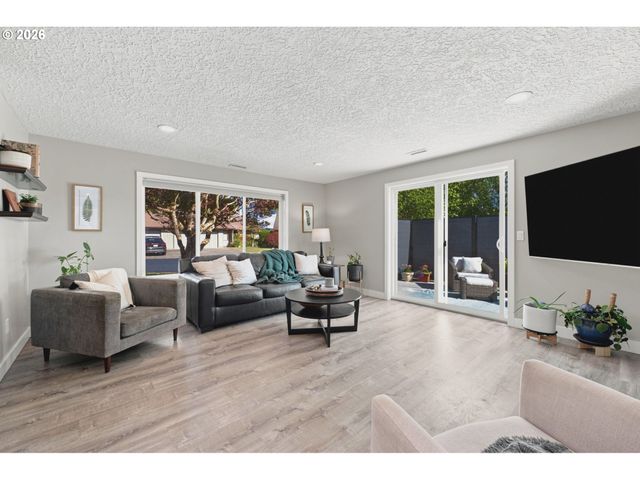 13410 Nw INDIAN SPRING Dr, Vancouver, WA 98685
