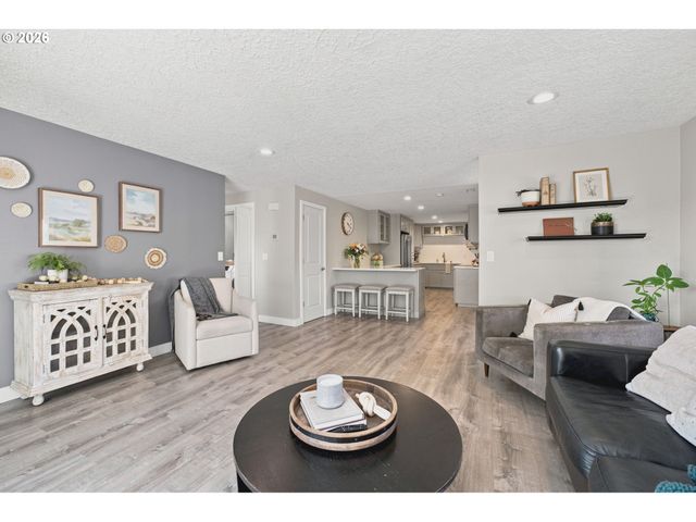 13410 Nw INDIAN SPRING Dr, Vancouver, WA 98685