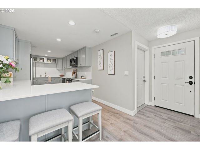 13410 Nw INDIAN SPRING Dr, Vancouver, WA 98685