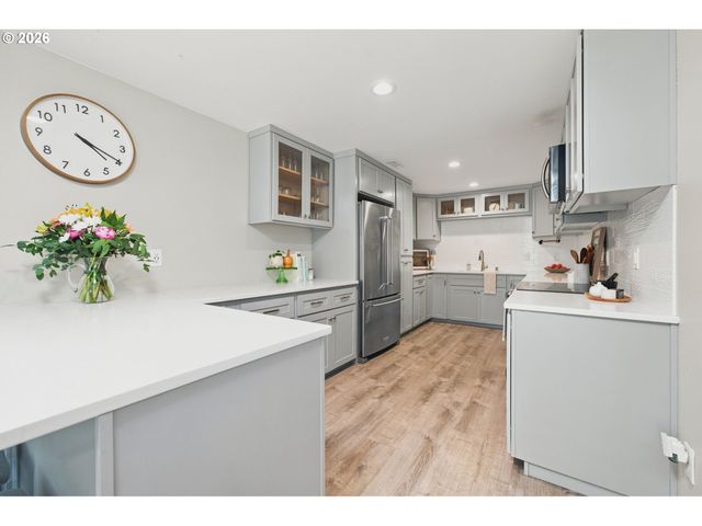 13410 Nw INDIAN SPRING Dr, Vancouver, WA 98685