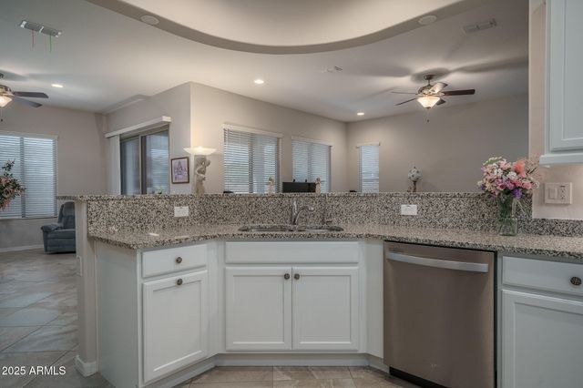 16527 W VALENCIA Drive, Goodyear, AZ 85338