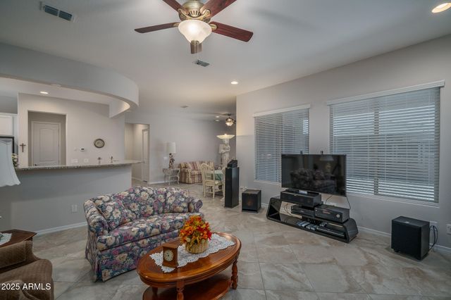 16527 W VALENCIA Drive, Goodyear, AZ 85338