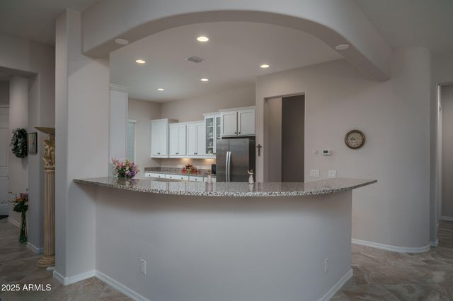 16527 W VALENCIA Drive, Goodyear, AZ 85338