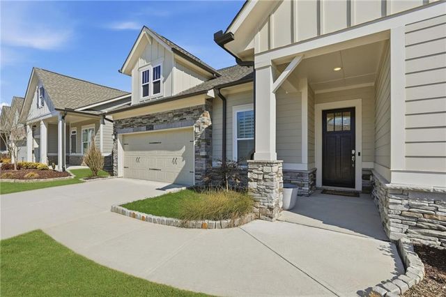 6975 Scenic Overlook Trace, Flowery Branch, GA 30542
