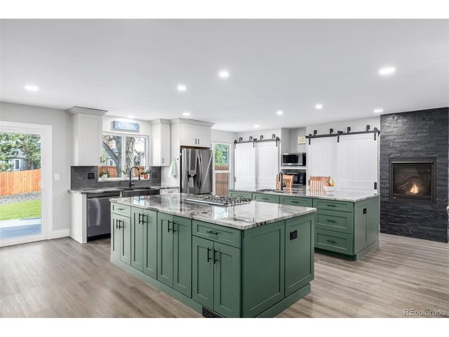 106 Defrance Way, Golden, CO 80401