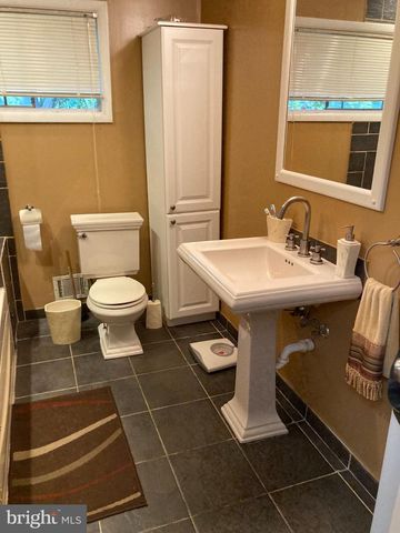 4204 HATTON CT, Alexandria, VA 22311