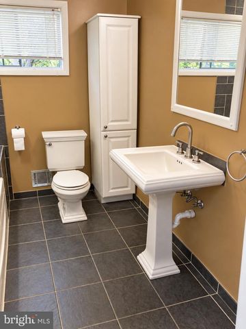 4204 HATTON CT, Alexandria, VA 22311