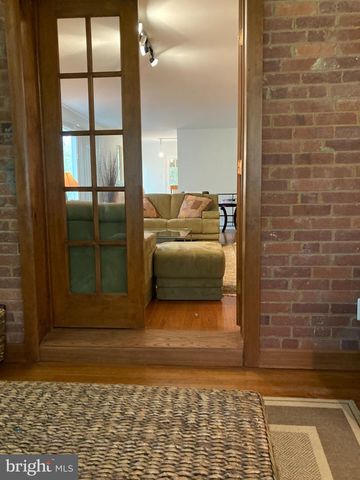 4204 HATTON CT, Alexandria, VA 22311