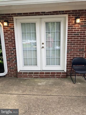 4204 HATTON CT, Alexandria, VA 22311
