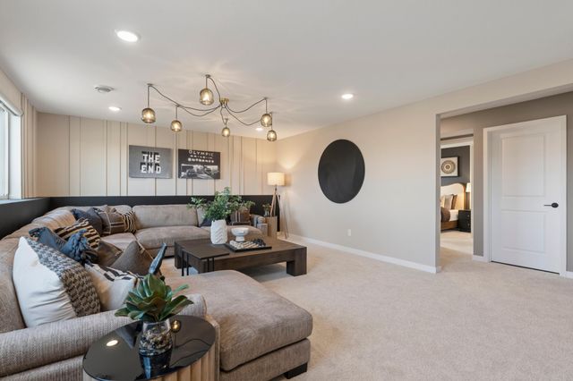 4107 Ramsay Way, Waconia, MN 55387