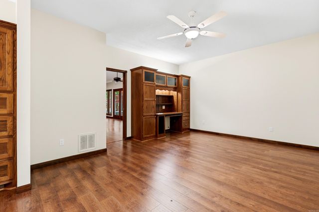 2 Guindola Circle, Hot Springs Village, AR 71909