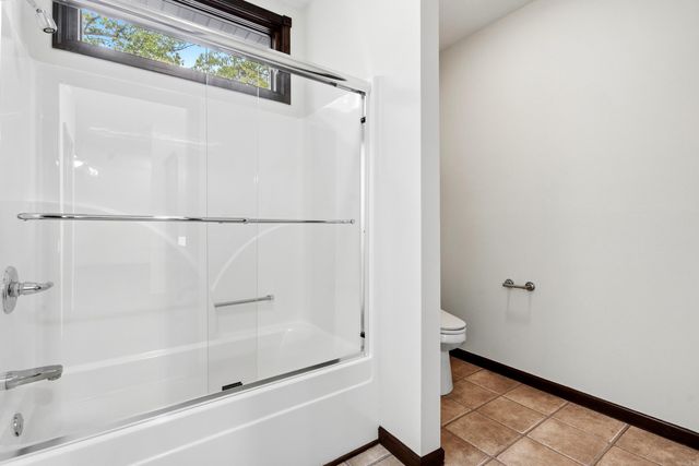 2 Guindola Circle, Hot Springs Village, AR 71909