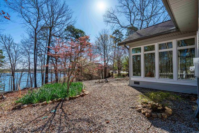 2 Guindola Circle, Hot Springs Village, AR 71909