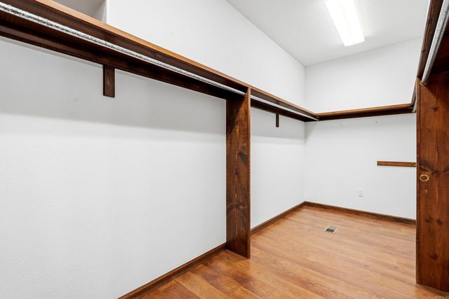 2 Guindola Circle, Hot Springs Village, AR 71909