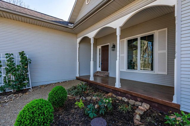 2 Guindola Circle, Hot Springs Village, AR 71909