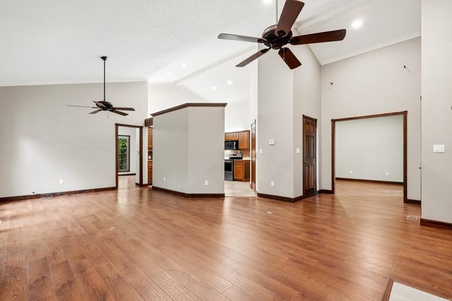 2 Guindola Circle, Hot Springs Village, AR 71909