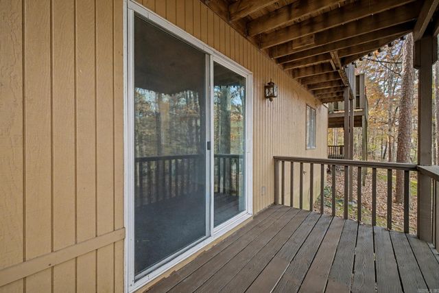 11 Emanuel Lane, Hot Springs Village, AR 71909