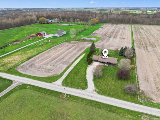 3900 N 400 W, Shipshewana, IN 46565