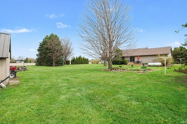 3900 N 400 W, Shipshewana, IN 46565