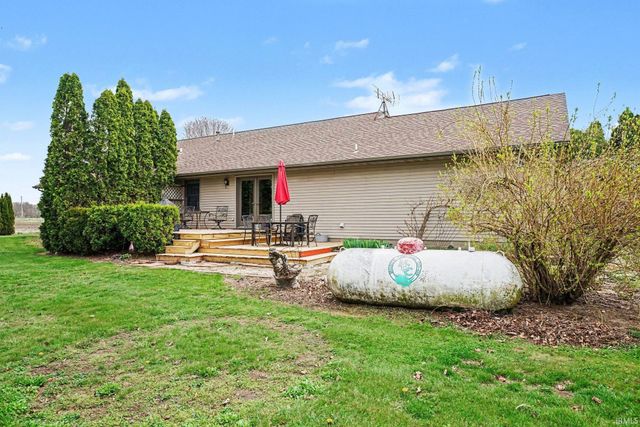 3900 N 400 W, Shipshewana, IN 46565