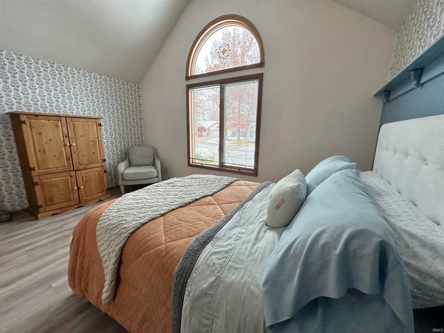 9433 Robin Meadow Place, Fort Wayne, IN 46835