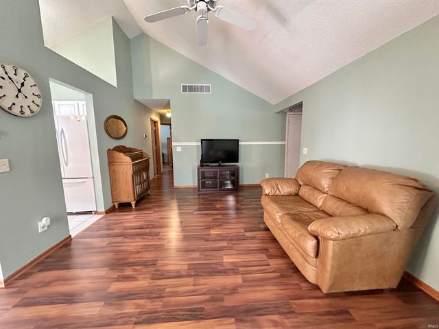 9433 Robin Meadow Place, Fort Wayne, IN 46835