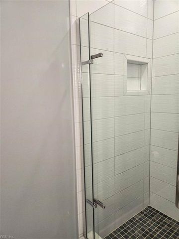 388 Boush St Unit 411, Norfolk, VA 23510