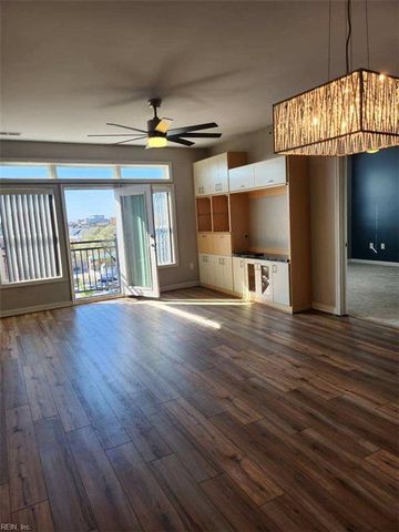 388 Boush St Unit 411, Norfolk, VA 23510